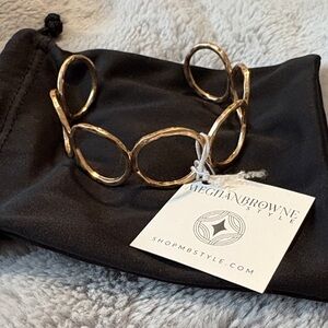 NWT Meghan Browne Style Lada Gold Cuff Circle Bracelet